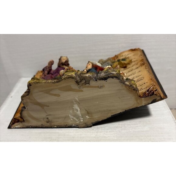Nativity Scene 3D Bible Figurine With Holy Family & Animals Resin 8" Wide - Picture 3 of 11